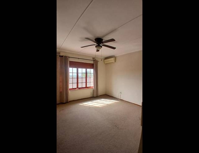 2 BEDROOM DUPLEX FOR SALE IN MONTCLAIR